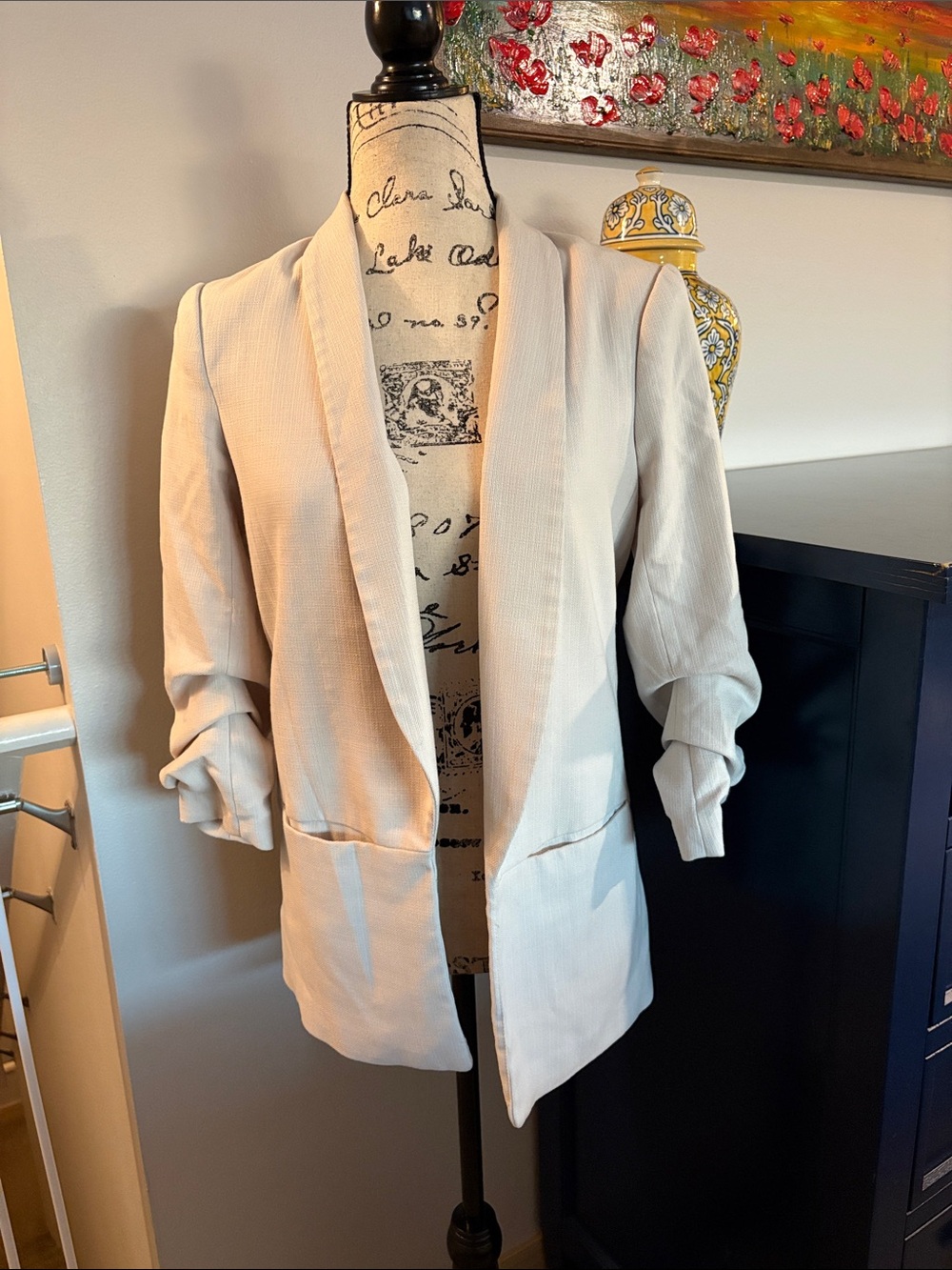 Women's Cream Open-Front Oversized Blazer Jacket